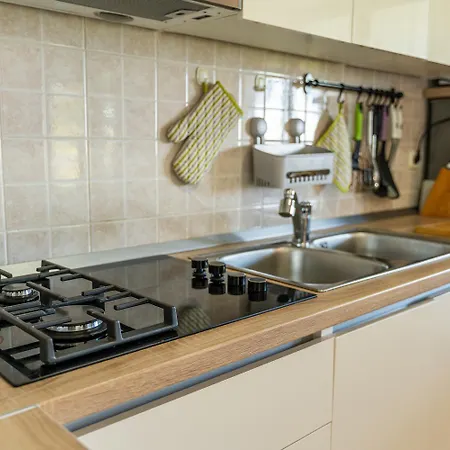 Elio 1606 Apartment *