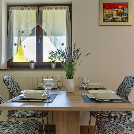 Elio 1606 Labin (Istria)