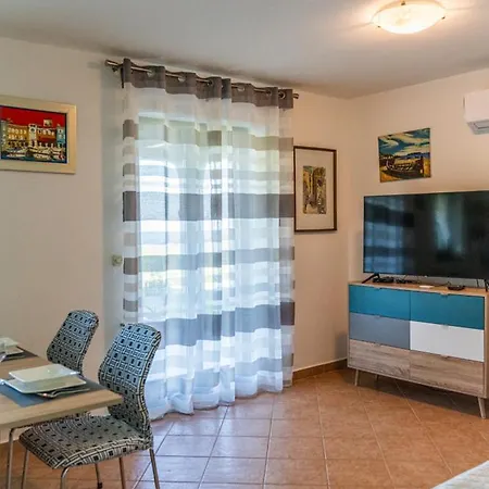 Elio 1606 Apartment
