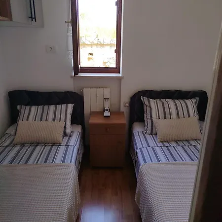 Elio 1606 Labin (Istria)