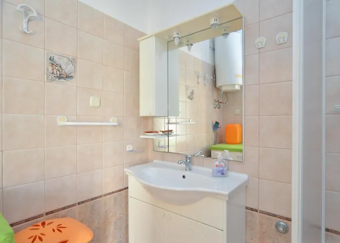 Elio 1606 Apartman *