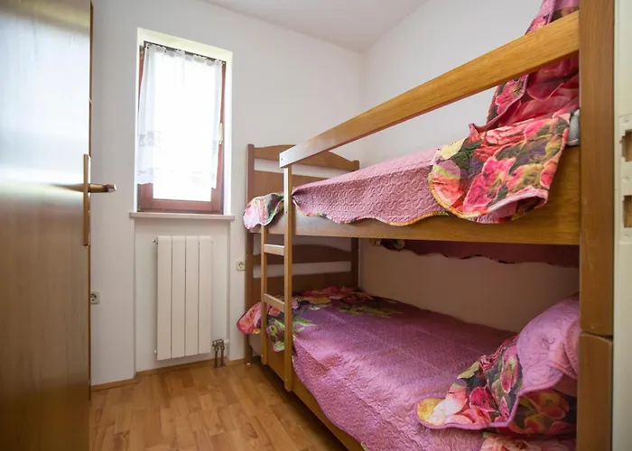 Elio 1606 * Labin (Istria)