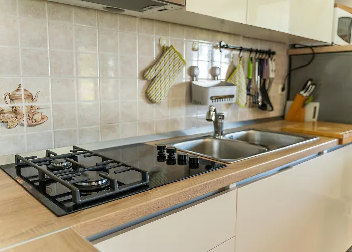 Elio 1606 Appartement *