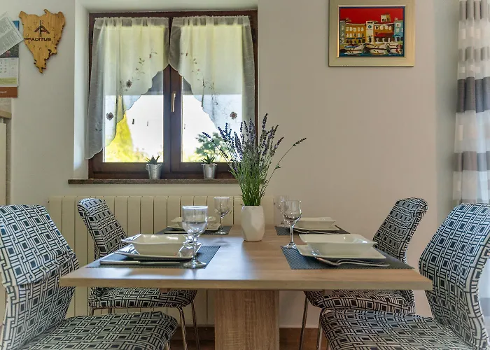 Elio 1606 Labin (Istria)