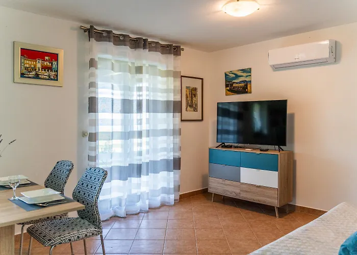 Elio 1606 Appartement *